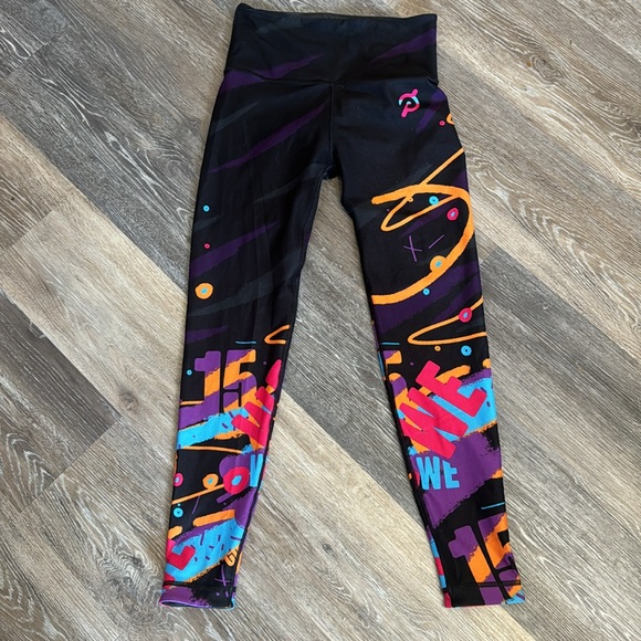 Peloton X Hust Wilson black orange purple 80s print reversible grey leggings M - Picture 2 of 7